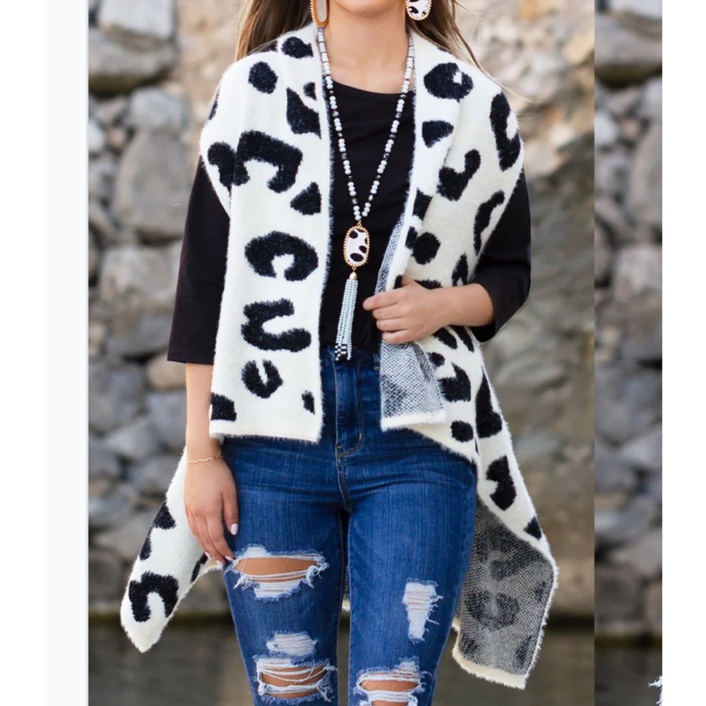 Leopard Print Women's Vest